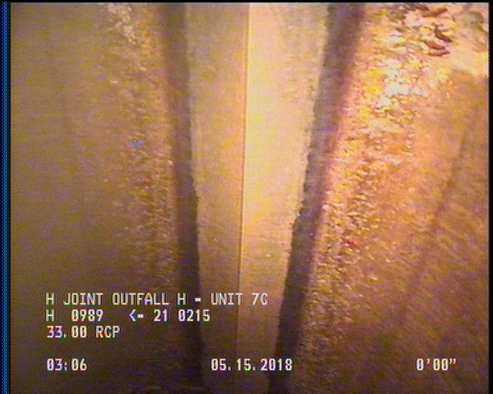 Deposits Attached Grease, 5 %of cross sectional area, from 03 to 09 o'clock, , within 8 inches of joint: YES