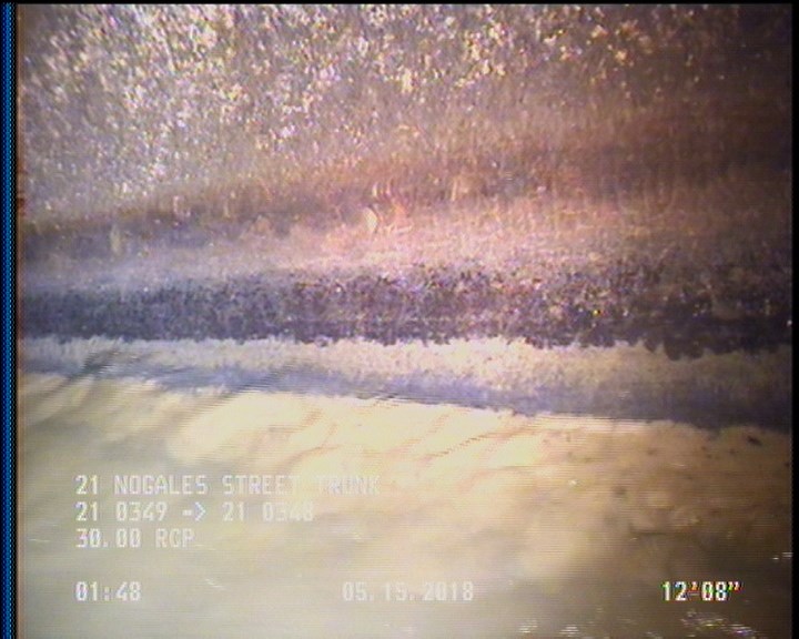 Deposits Attached Grease, 5 %of cross sectional area, from 04 to 08 o'clock, , within 8 inches of joint: YES, Start