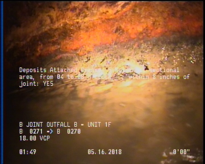 Deposits Attached Grease, 5 %of cross sectional area, from 04 to 08 o'clock, , within 8 inches of joint: YES
