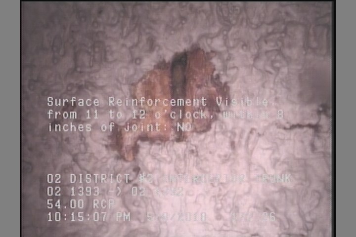 Surface Reinforcement Visible, from 11 to 12 o'clock, within 8 inches of joint: NO