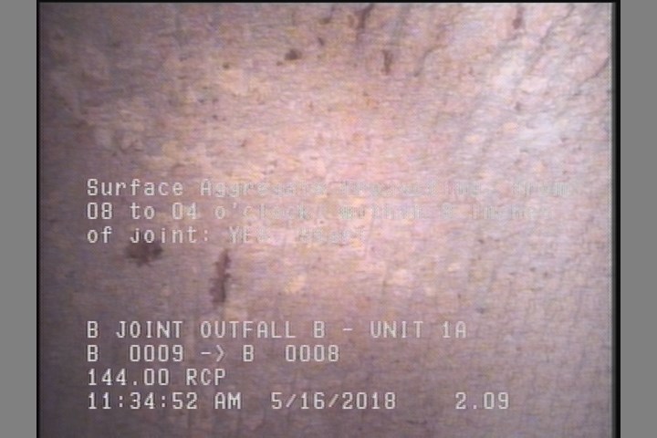 Surface Aggregate Projecting, from 08 to 04 o'clock, within 8 inches of joint: YES, Start
