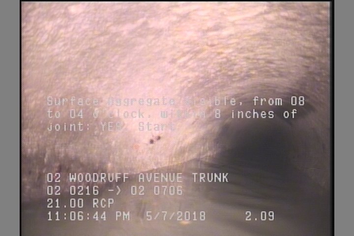Surface Aggregate Visible, from 08 to 04 o'clock, within 8 inches of joint: YES, Start