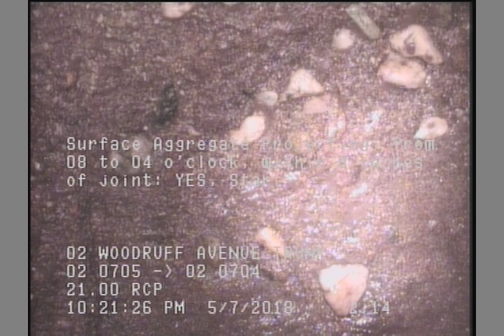Surface Aggregate Projecting, from 08 to 04 o'clock, within 8 inches of joint: YES, Start