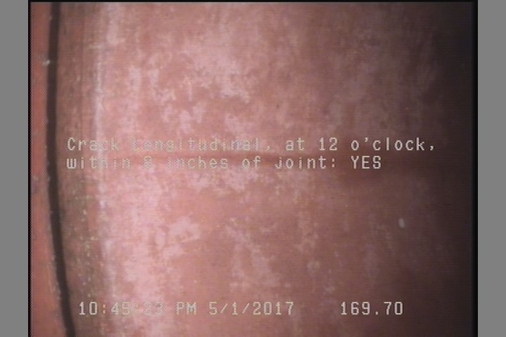 Crack Longitudinal, at 12 o'clock, within 8 inches of joint: YES