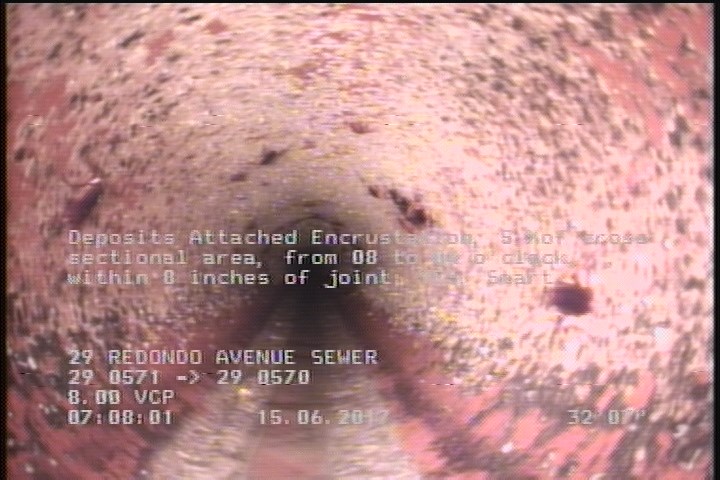 Deposits Attached Encrustation, 5 %of cross sectional area, from 08 to 04 o'clock, , within 8 inches of joint: YES, Start