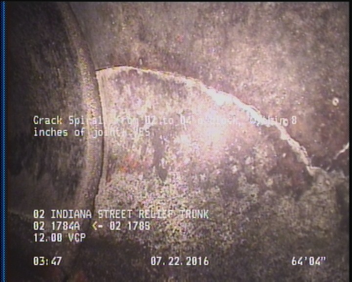 Crack Spiral, from 02 to 04 o'clock, within 8 inches of joint: YES