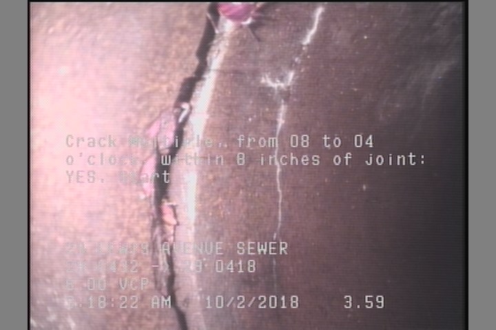 Crack Multiple, from 08 to 04 o'clock, within 8 inches of joint: YES, Start