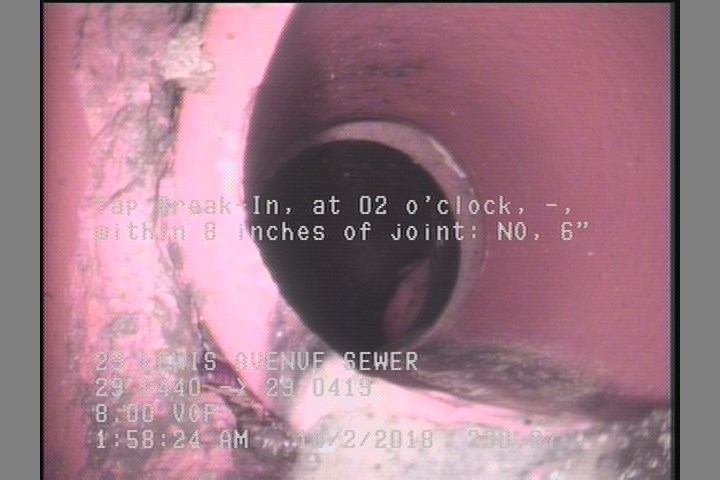 Tap Break-In, at 02 o'clock, -, within 8 inches of joint: NO, 6"
