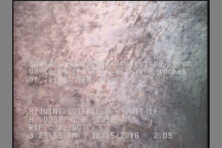 Surface Aggregate Projecting, from 08 to 04 o'clock, within 8 inches of joint: YES, Start