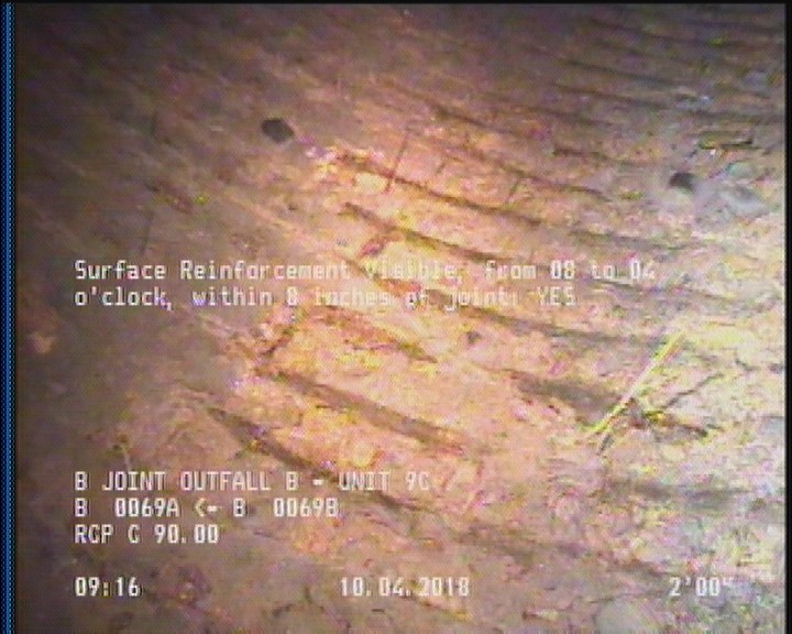 Surface Reinforcement Visible, from 08 to 04 o'clock, within 8 inches of joint: YES
