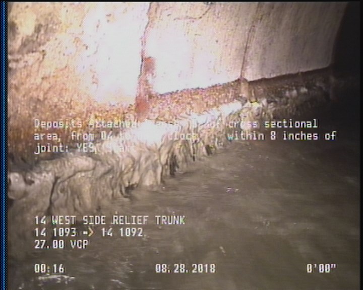Deposits Attached Grease, 5 %of cross sectional area, from 04 to 08 o'clock, , within 8 inches of joint: YES, Start