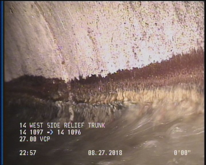 Deposits Attached Grease, 5 %of cross sectional area, from 04 to 08 o'clock, , within 8 inches of joint: YES, Start