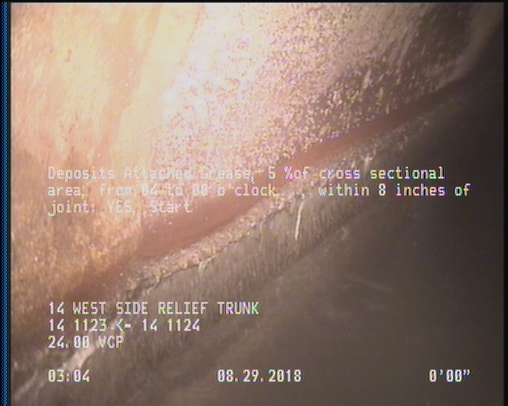 Deposits Attached Grease, 5 %of cross sectional area, from 04 to 08 o'clock, , within 8 inches of joint: YES, Start