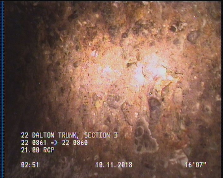 Surface Aggregate Projecting, from 09 to 03 o'clock, within 8 inches of joint: YES, Start