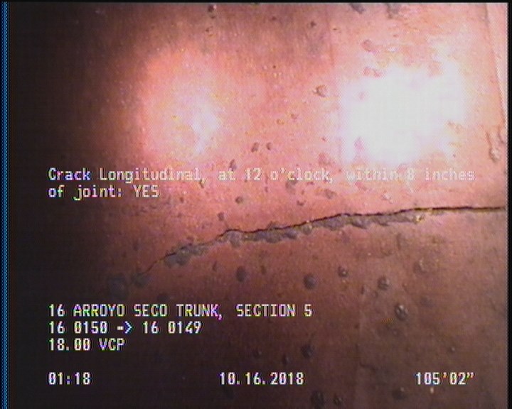 Crack Longitudinal, at 12 o'clock, within 8 inches of joint: YES