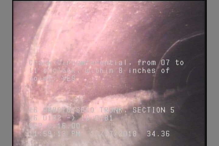 Crack Circumferential, from 07 to 11 o'clock, within 8 inches of joint: YES