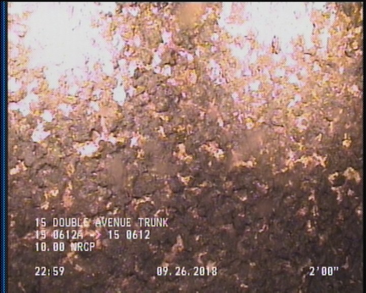 Surface Aggregate Projecting, from 08 to 04 o'clock, within 8 inches of joint: YES, Start