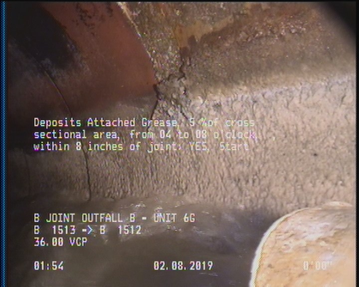 Deposits Attached Grease, 5 %of cross sectional area, from 04 to 08 o'clock, , within 8 inches of joint: YES, Start