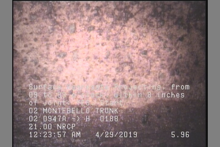 Surface Aggregate Projecting, from 09 to 03 o'clock, within 8 inches of joint: YES, Start