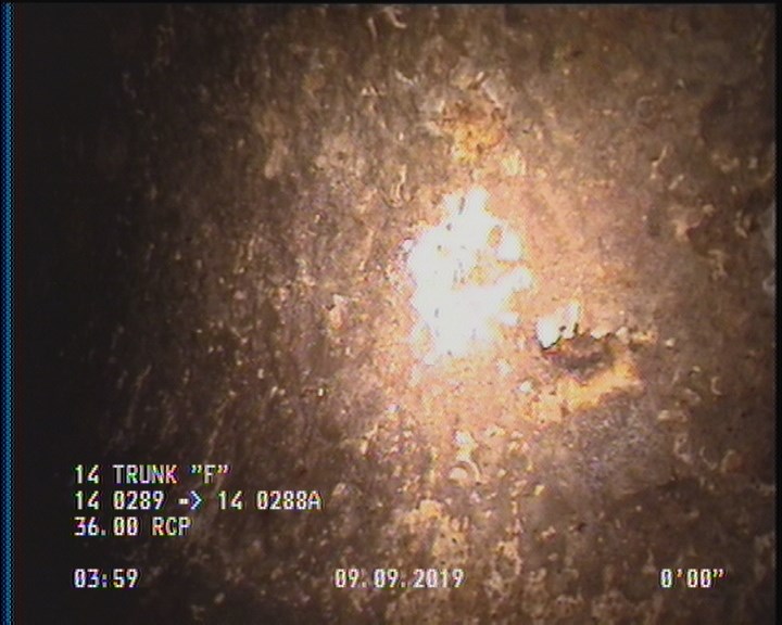 Surface Spalling, from 08 to 04 o'clock, within 8 inches of joint: YES, Start