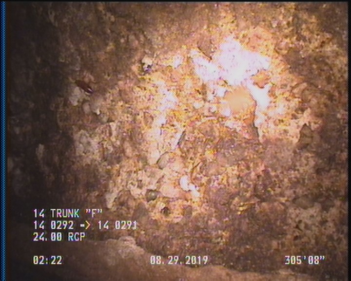 Surface Aggregate Projecting, from 09 to 03 o'clock, within 8 inches of joint: YES, Start
