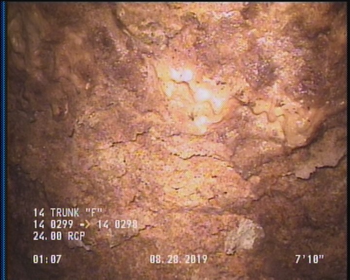 Surface Spalling, from 08 to 04 o'clock, within 8 inches of joint: YES, Start
