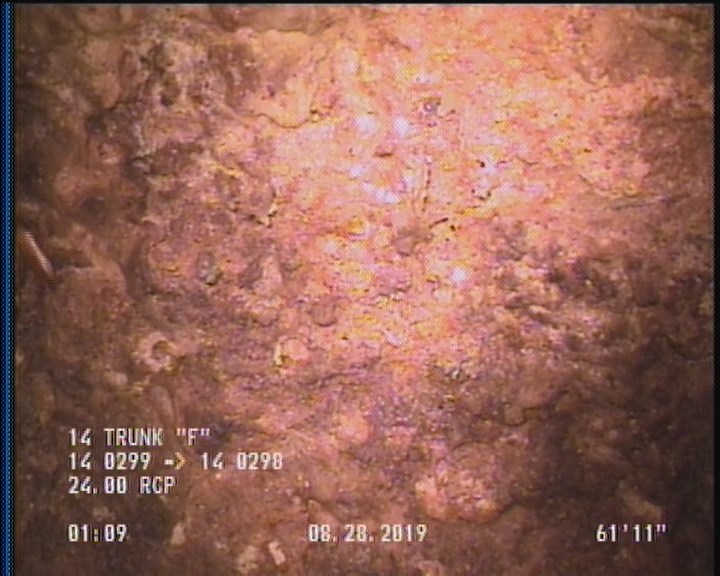 Surface Aggregate Projecting, from 08 to 04 o'clock, within 8 inches of joint: YES, Start