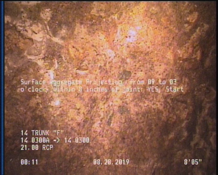 Surface Aggregate Projecting, from 09 to 03 o'clock, within 8 inches of joint: YES, Start