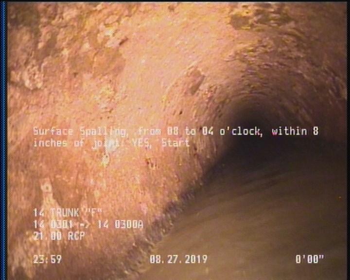 Surface Spalling, from 08 to 04 o'clock, within 8 inches of joint: YES, Start