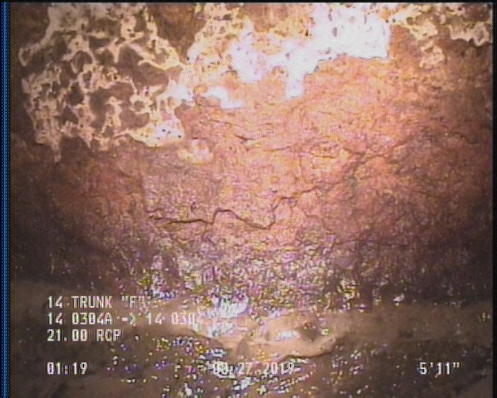 Surface Spalling, from 08 to 04 o'clock, within 8 inches of joint: YES, Start