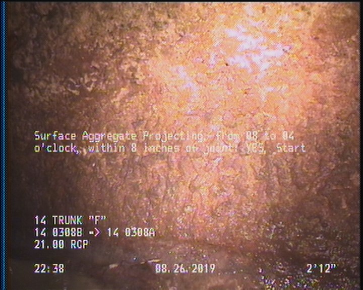 Surface Aggregate Projecting, from 08 to 04 o'clock, within 8 inches of joint: YES, Start