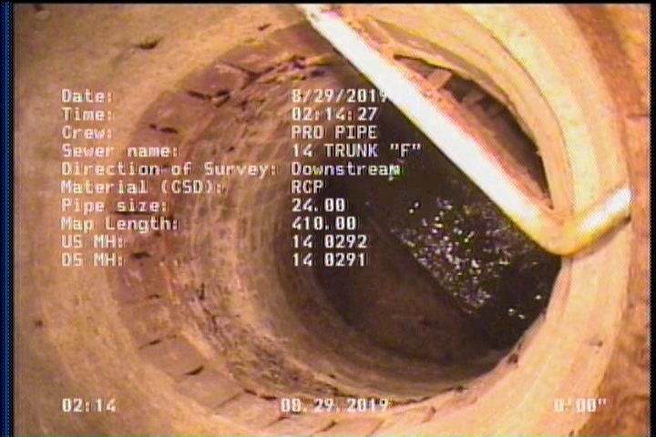 Upstream Manhole, Survey Begins - 14 0292