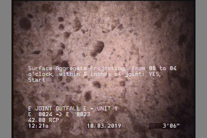 Surface Aggregate Projecting, from 08 to 04 o'clock, within 8 inches of joint: YES, Start