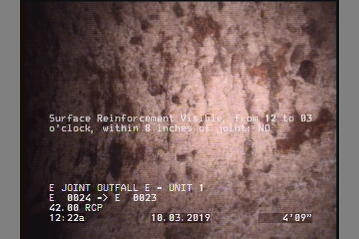 Surface Reinforcement Visible, from 12 to 03 o'clock, within 8 inches of joint: NO