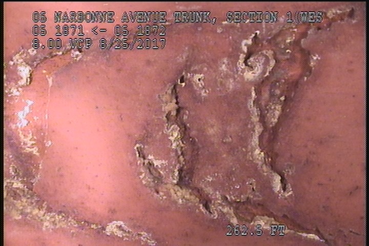 Surface Spalling, from 01 to 02 o'clock, within 8 inches of joint: NO - PIPE DEFECT OR SURFACE PEELING