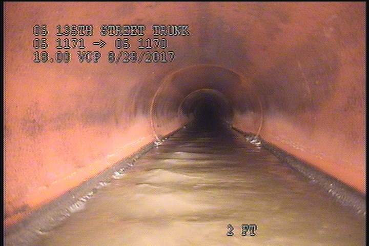 Deposits Attached Grease, 5 %of cross sectional area, from 04 to 08 o'clock, , within 8 inches of joint: YES, Start