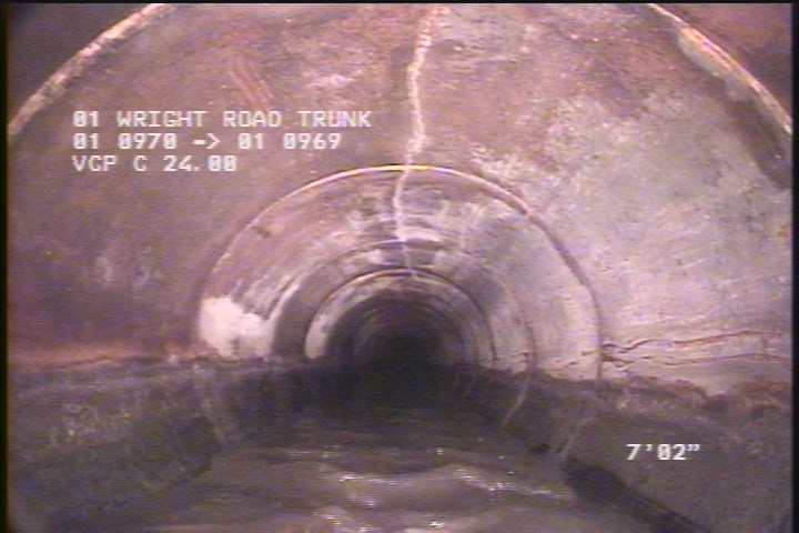 General Observation - 12:00 SLIGHT LONG FRACTURE