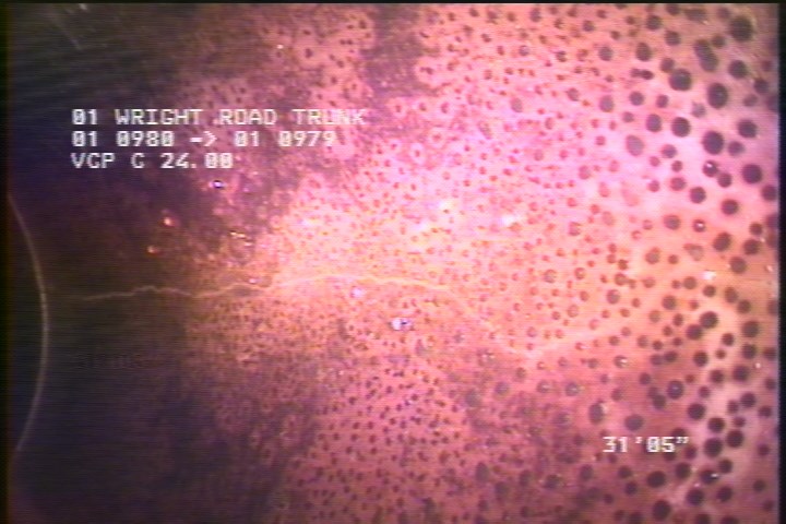 Fracture Longitudinal, at 12 o'clock, within 8 inches of joint: YES, Start - H