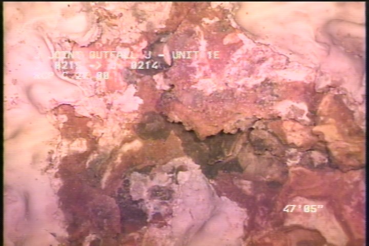 Surface Spalling, from 08 to 04 o'clock, within 8 inches of joint: NO - BLISTERING CONCRETE