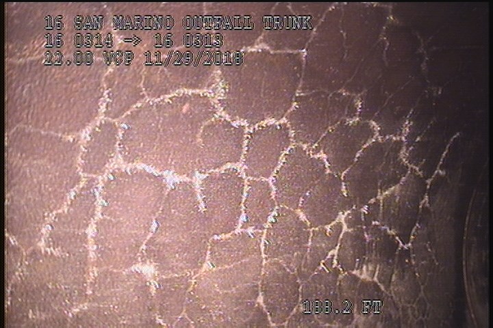Surface Spalling, from 08 to 04 o'clock, within 8 inches of joint: NO - THIN SURFACE FLAKING