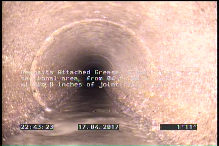 Deposits Attached Grease, 5 %of cross sectional area, from 04 to 08 o'clock, , within 8 inches of joint: YES, Start