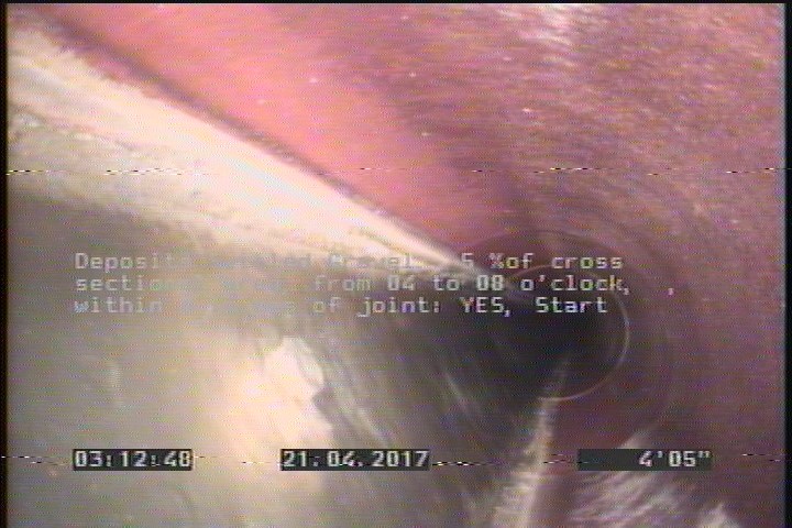 Deposits Settled Gravel, 5 %of cross sectional area, from 04 to 08 o'clock, , within 8 inches of joint: YES, Start