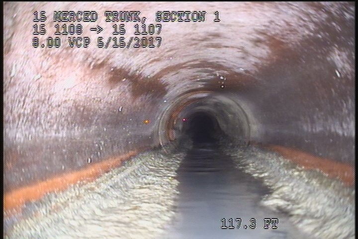 Deposits Attached Grease, 10 %of cross sectional area, from 04 to 08 o'clock, , within 8 inches of joint: YES, Start