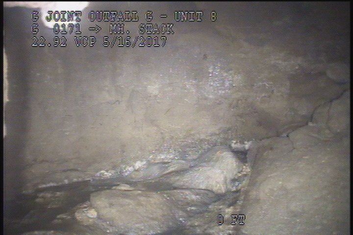 General Observation - ACTIVE DROP CONN. INSIDE THE MH. @ 09 O'CLOCK