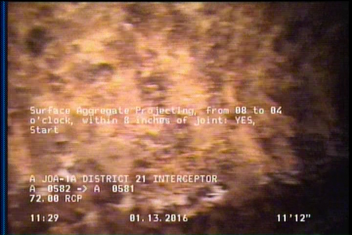 Surface Aggregate Projecting, from 08 to 04 o'clock, within 8 inches of joint: YES, Start