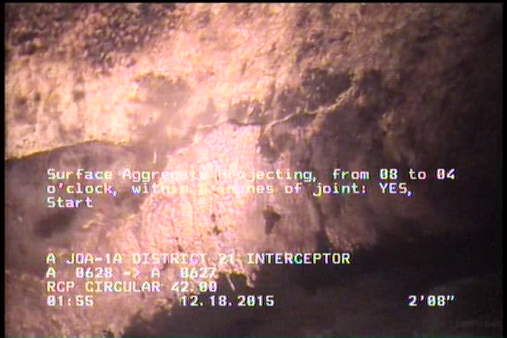 Surface Aggregate Projecting, from 08 to 04 o'clock, within 8 inches of joint: YES, Start
