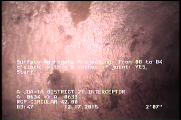Surface Aggregate Projecting, from 08 to 04 o'clock, within 8 inches of joint: YES, Start