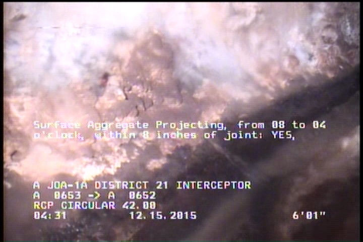 Surface Aggregate Projecting, from 08 to 04 o'clock, within 8 inches of joint: YES, Start