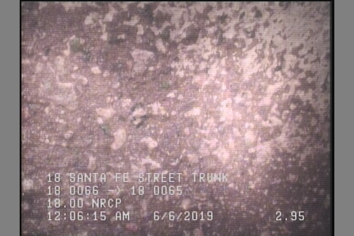 Surface Aggregate Projecting, from 08 to 04 o'clock, within 8 inches of joint: YES, Start
