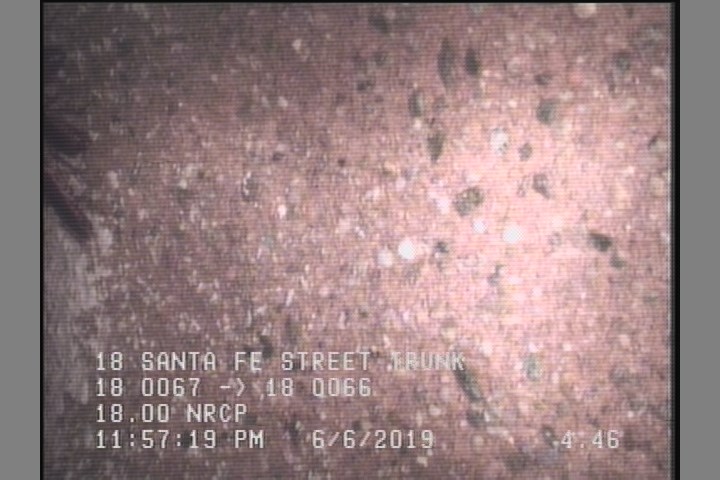 Surface Aggregate Projecting, from 08 to 04 o'clock, within 8 inches of joint: YES, Start
